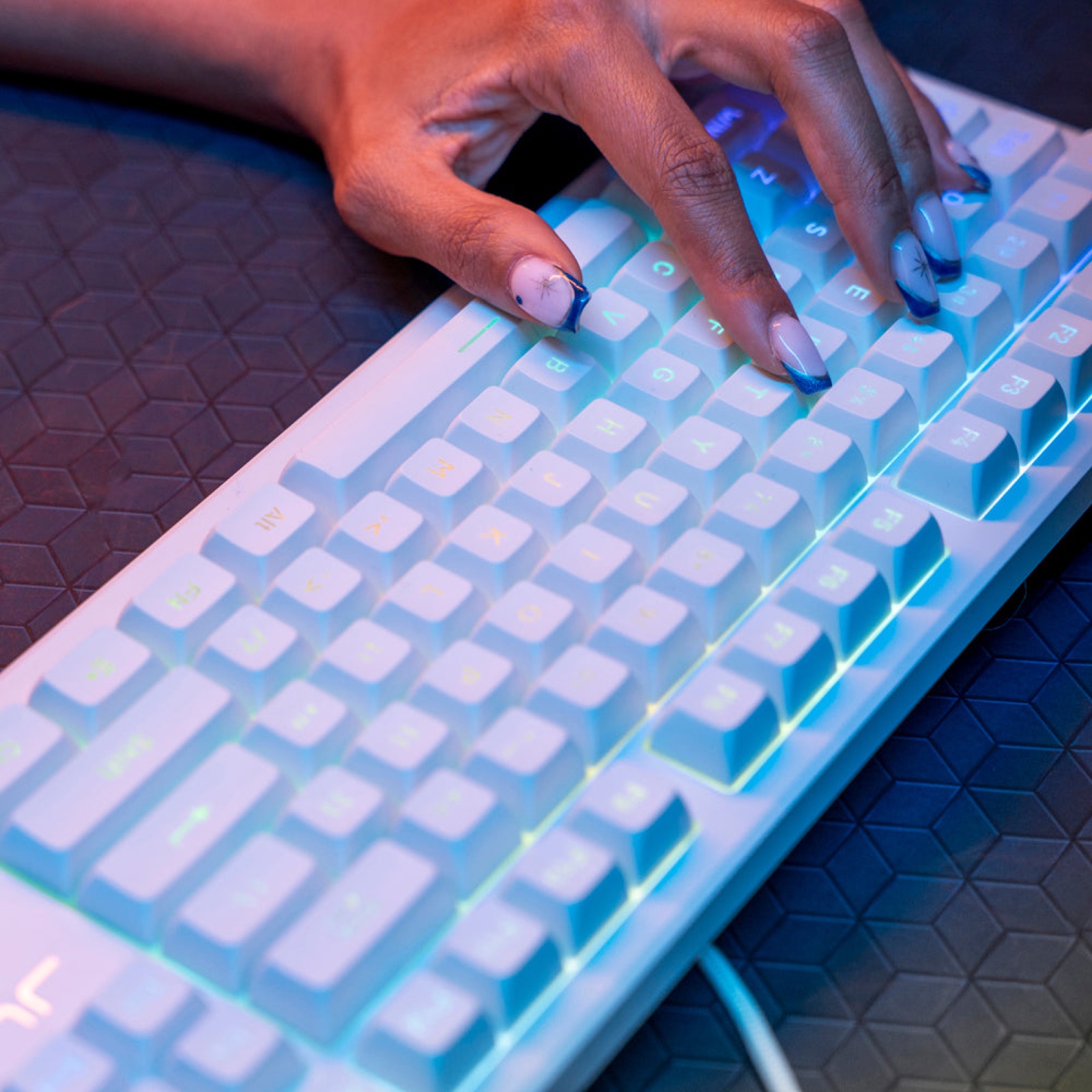 Daybreak TKL keyboard